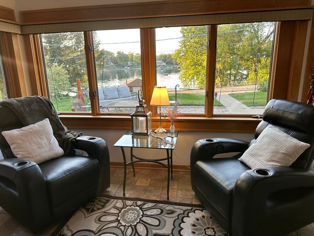 26253 W Spring Grove Road, Antioch, IL 60002