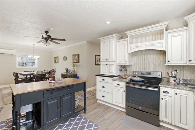 2650 National Pike, Beallsville, PA 15360
