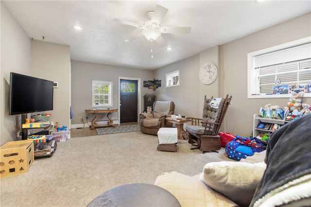 2650 National Pike, Beallsville, PA 15360
