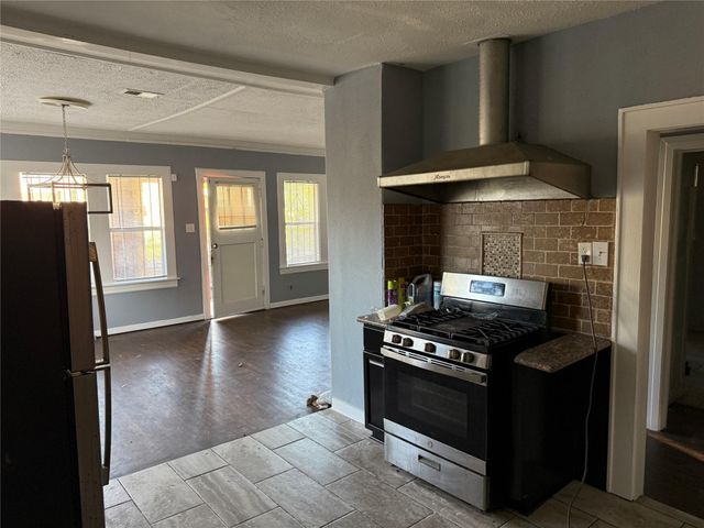 3018 Wentworth Street, Houston, TX 77004