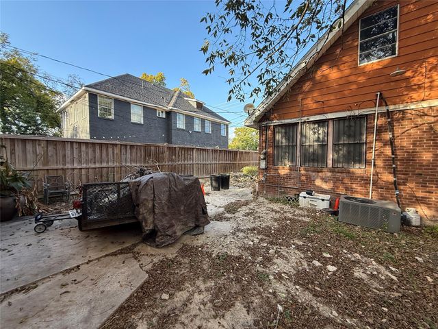 3018 Wentworth Street, Houston, TX 77004