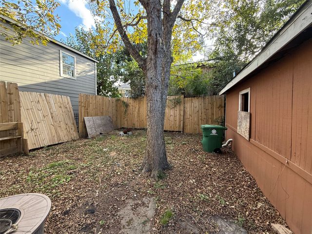 3018 Wentworth Street, Houston, TX 77004