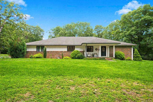 2956 S Roth Oaks Avenue, Springfield, MO 65809