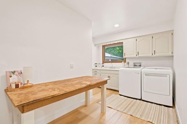 2956 S Roth Oaks Avenue, Springfield, MO 65809