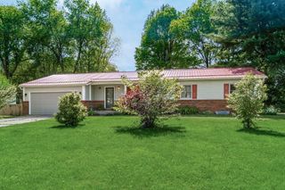 96 Daley Drive, Pataskala, OH 43062
