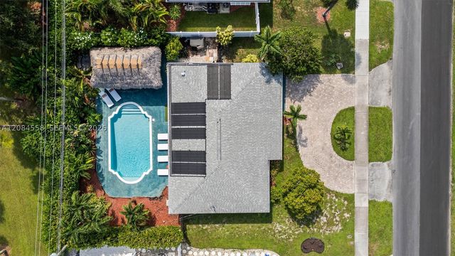 110 SE 5th Ct, Pompano Beach, FL 33060
