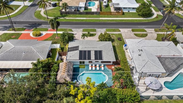 110 SE 5th Ct, Pompano Beach, FL 33060
