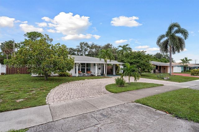 110 SE 5th Ct, Pompano Beach, FL 33060