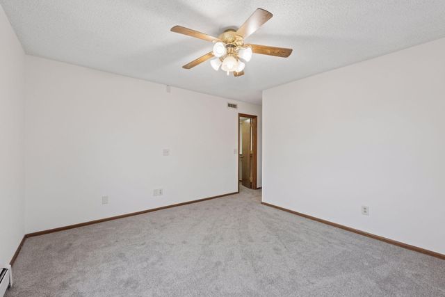 4385 Trenton Lane N 312, Plymouth, MN 55442