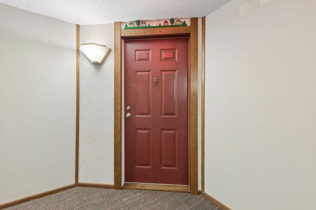 4385 Trenton Lane N 312, Plymouth, MN 55442