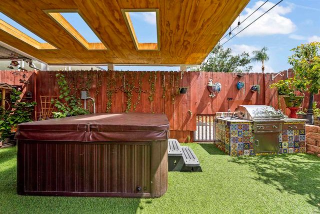 14215 Pecan Park 100, El Cajon, CA 92021