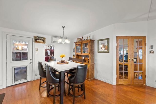 14215 Pecan Park 100, El Cajon, CA 92021
