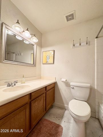 5950 N 78TH Street 130, Scottsdale, AZ 85250