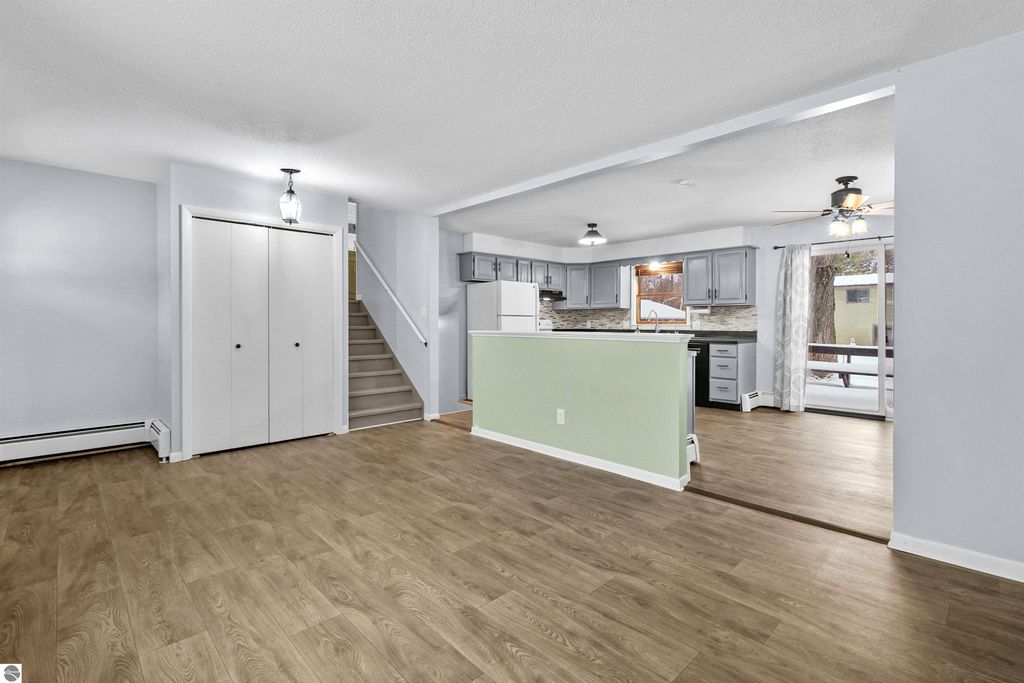 Image 6 of property listing at 10670 E Pico Drive, Traverse City, MI 49684