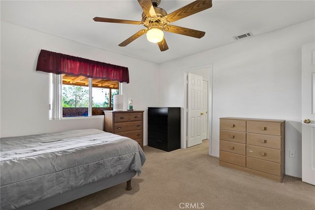 19147 Yucca Street, Hesperia, CA 92345