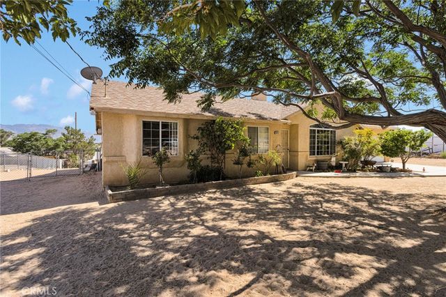 19147 Yucca Street, Hesperia, CA 92345