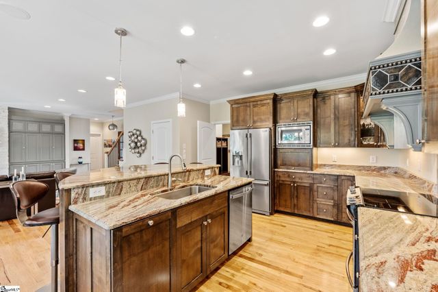 108 Mount Vista Avenue, Greenville, SC 29605