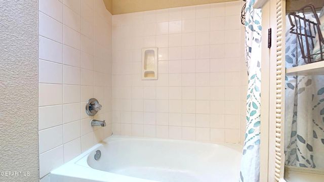 404 Gallagher Street, El Paso, TX 79915