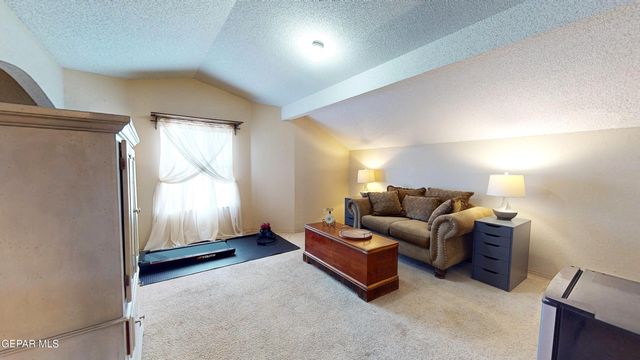 404 Gallagher Street, El Paso, TX 79915