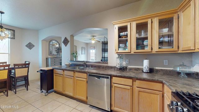 404 Gallagher Street, El Paso, TX 79915