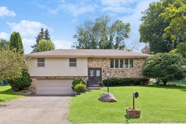 14925 32nd Avenue N, Plymouth, MN 55447