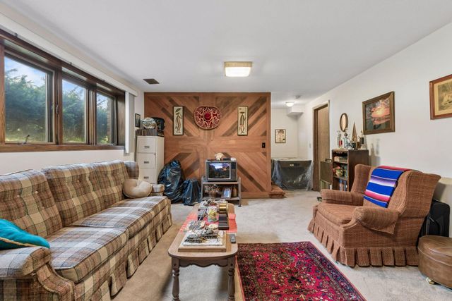 14925 32nd Avenue N, Plymouth, MN 55447