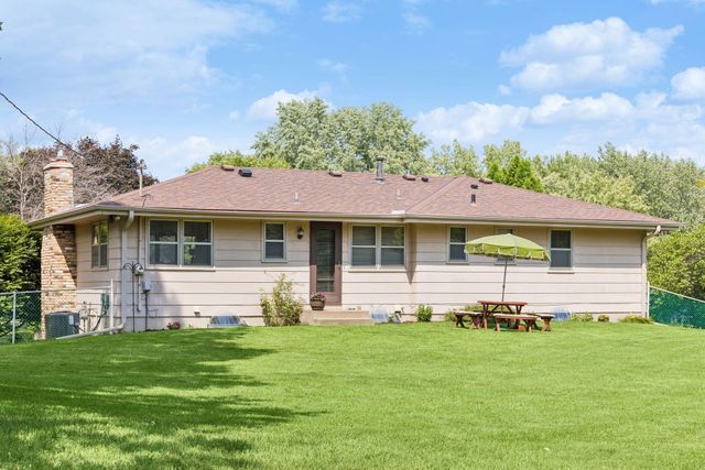 14925 32nd Avenue N, Plymouth, MN 55447