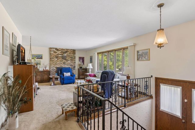 14925 32nd Avenue N, Plymouth, MN 55447