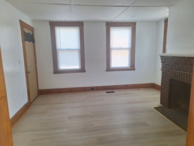 128 Crescent St 2, Quincy, MA 02169