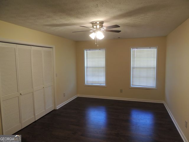 2132 Hickory Bend SE, Conyers, GA 30013