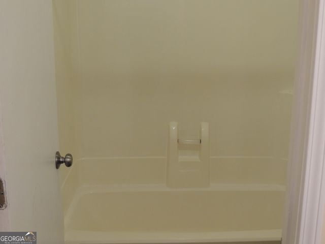 2132 Hickory Bend SE, Conyers, GA 30013