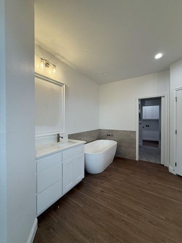 13211 E County Rd 110, Midland, TX 79706