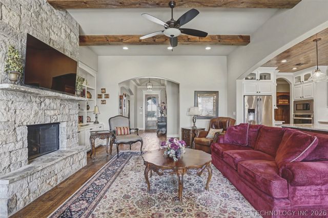 6020 E 128th Street S, Bixby, OK 74008