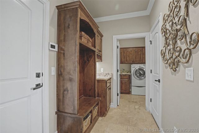 6020 E 128th Street S, Bixby, OK 74008