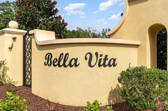 5020 Vinesia Dr., Myrtle Beach, SC 29579