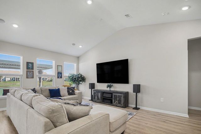 5020 Vinesia Dr., Myrtle Beach, SC 29579