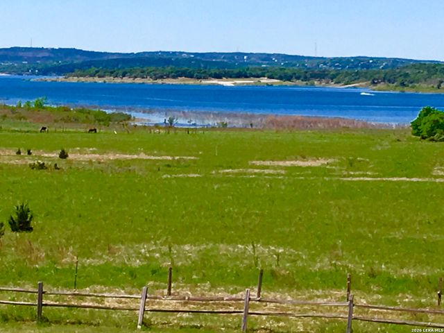 18035 FM 306 Apt 104, Canyon Lake, TX 78133