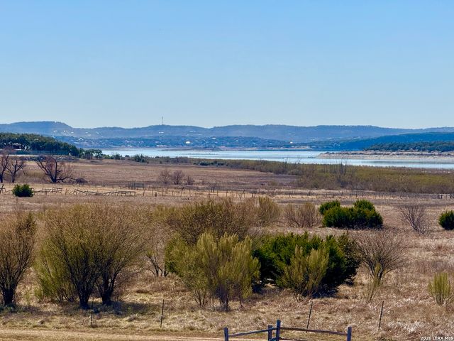 18035 FM 306 Apt 104, Canyon Lake, TX 78133