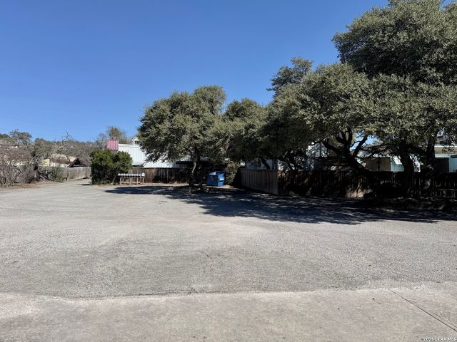 18035 FM 306 Apt 104, Canyon Lake, TX 78133