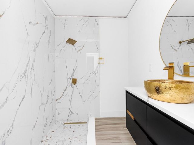 4201 PARK LAKE STREET, Orlando, FL 32803