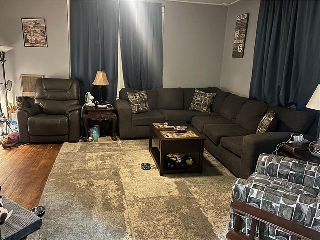 36 Shaw Street, Kingston, GA 30145