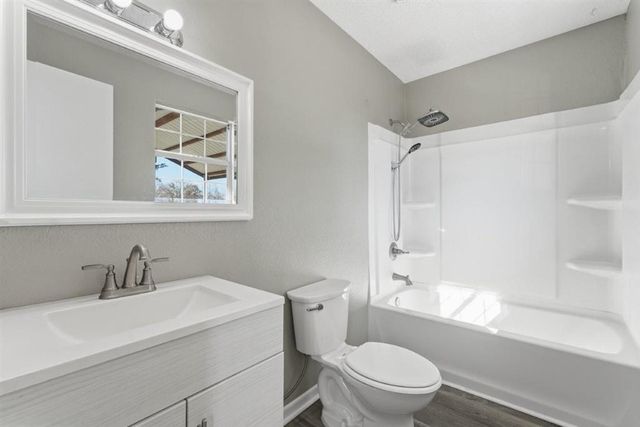 2476 Saint Anthony Ln Lane, Sulphur, LA 70663