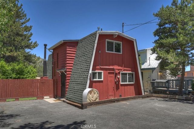 929 W Fairway, Big Bear City, CA 92314