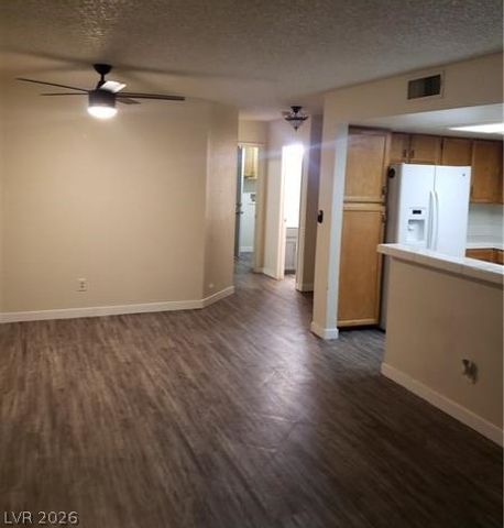 2720 Knightsbridge Road, Henderson, NV 89074