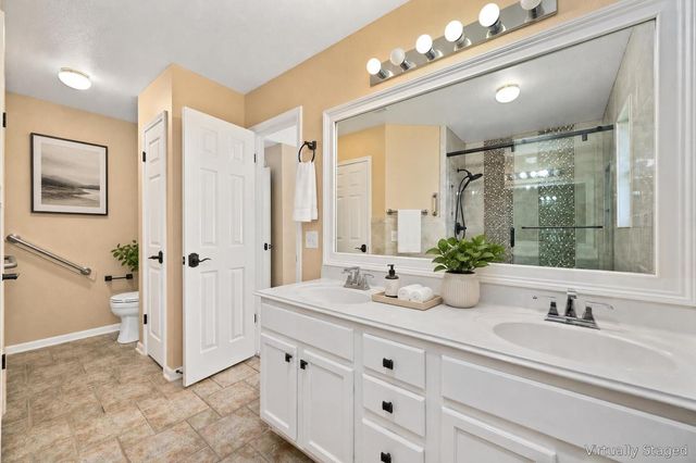 600 Sparkling Brook LN, Leander, TX 78641