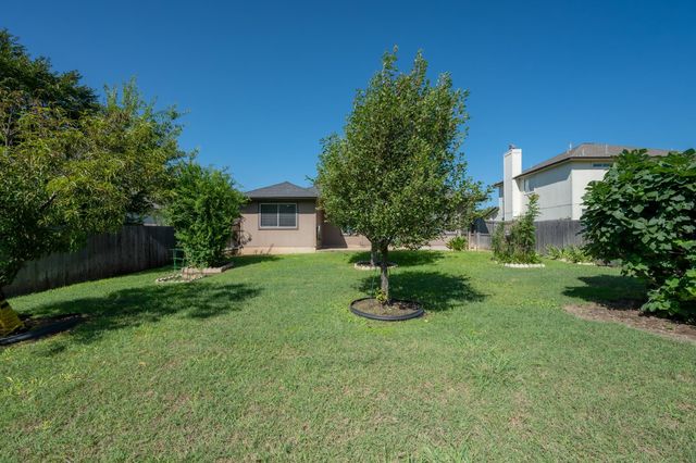 600 Sparkling Brook LN, Leander, TX 78641