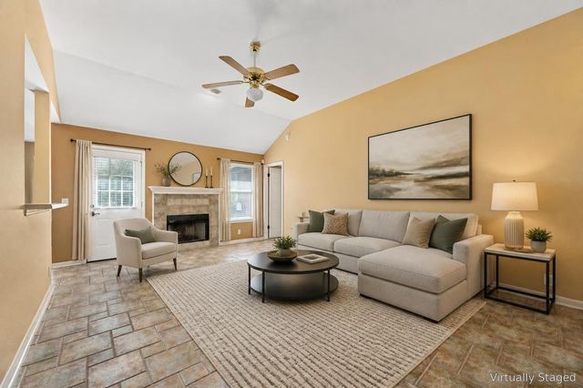 600 Sparkling Brook LN, Leander, TX 78641