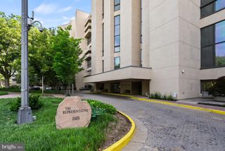 1101 S ARLINGTON RIDGE RD #212, Arlington, VA 22202