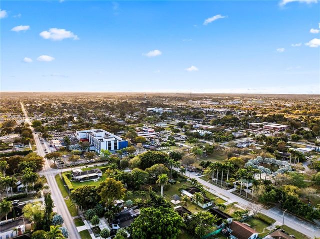 151 NW 11th St W301, Homestead, FL 33030