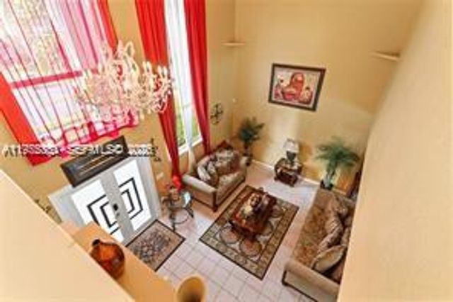 1071 SW 101st Ter, Pembroke Pines, FL 33025